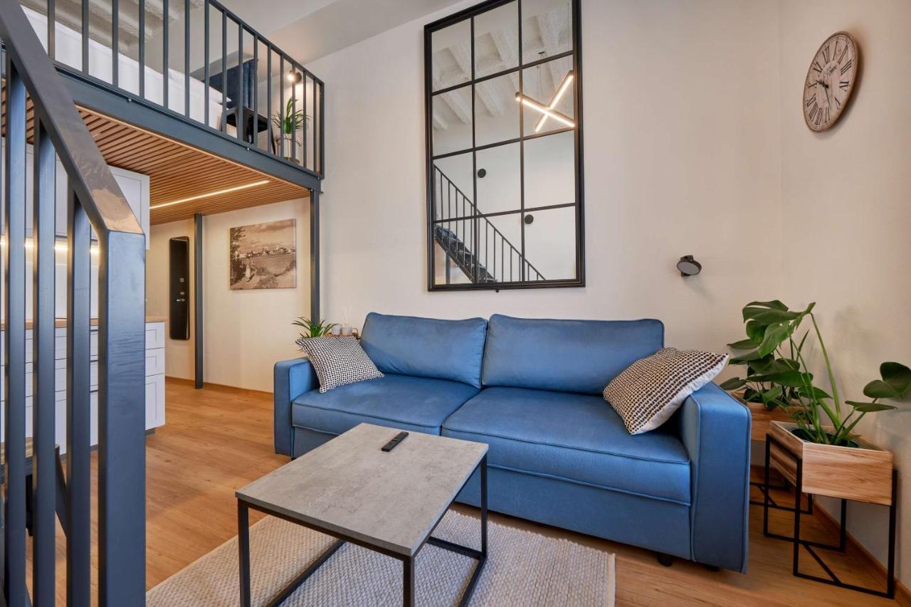 Queen Barbora Central Lofts Kaunas Dış mekan fotoğraf