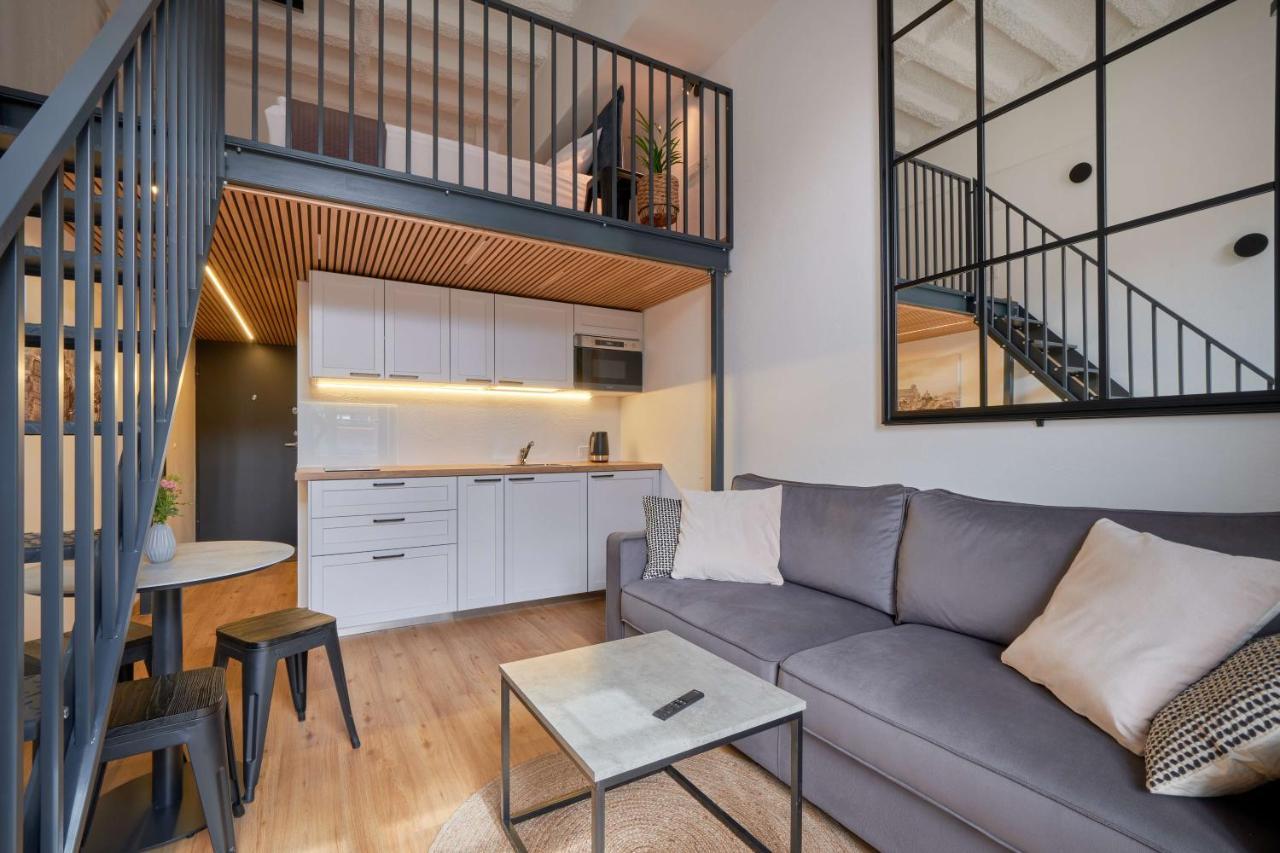 Queen Barbora Central Lofts Kaunas Dış mekan fotoğraf