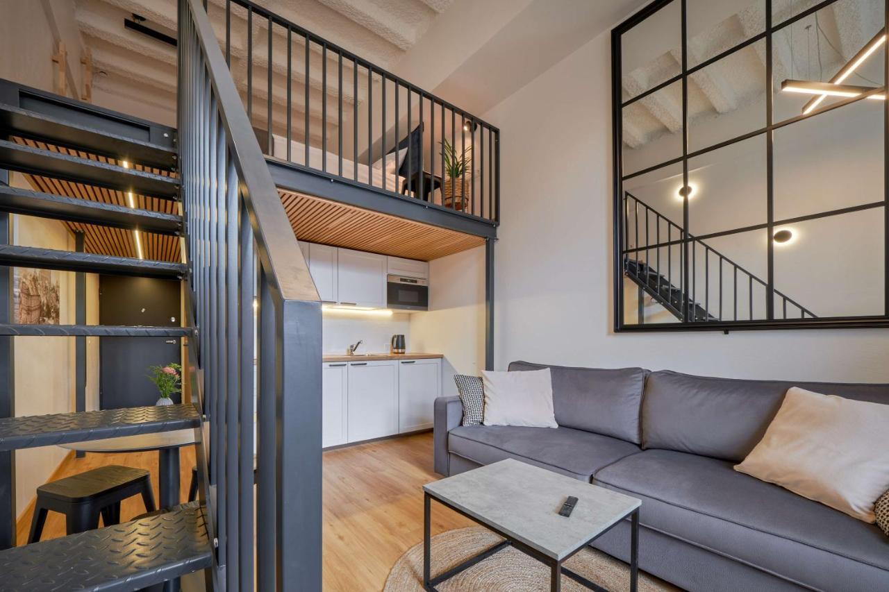 Queen Barbora Central Lofts Kaunas Dış mekan fotoğraf