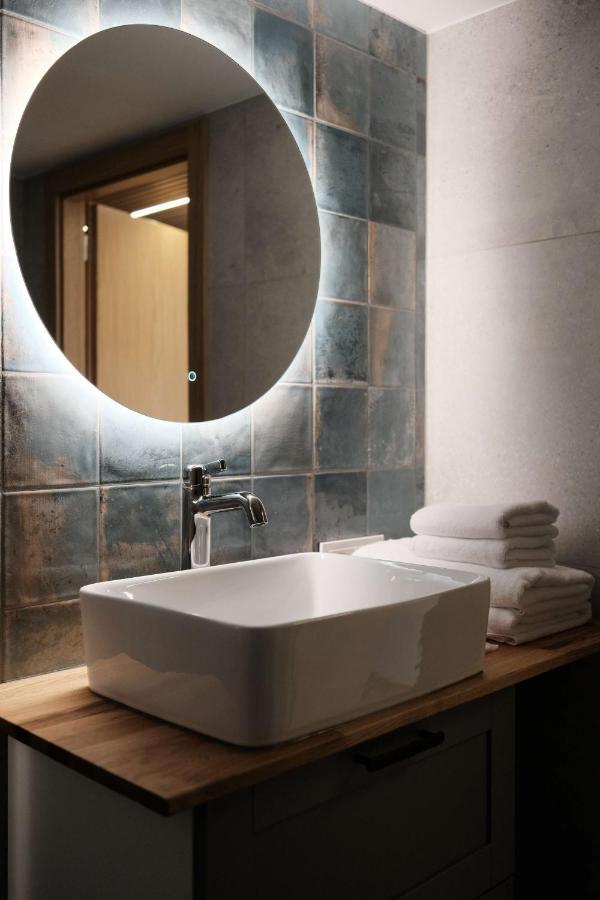 Queen Barbora Central Lofts Kaunas Dış mekan fotoğraf