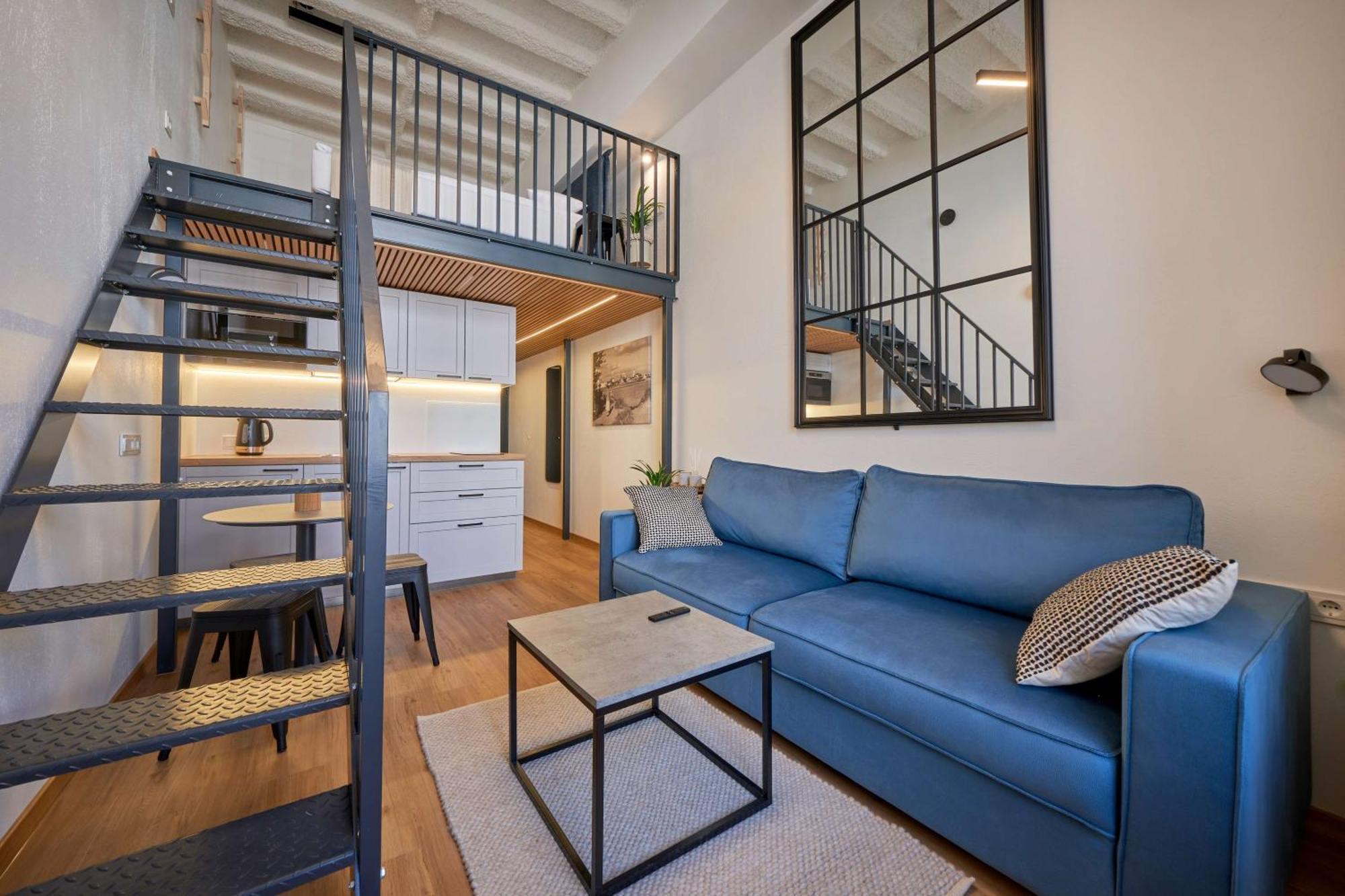 Queen Barbora Central Lofts Kaunas Dış mekan fotoğraf